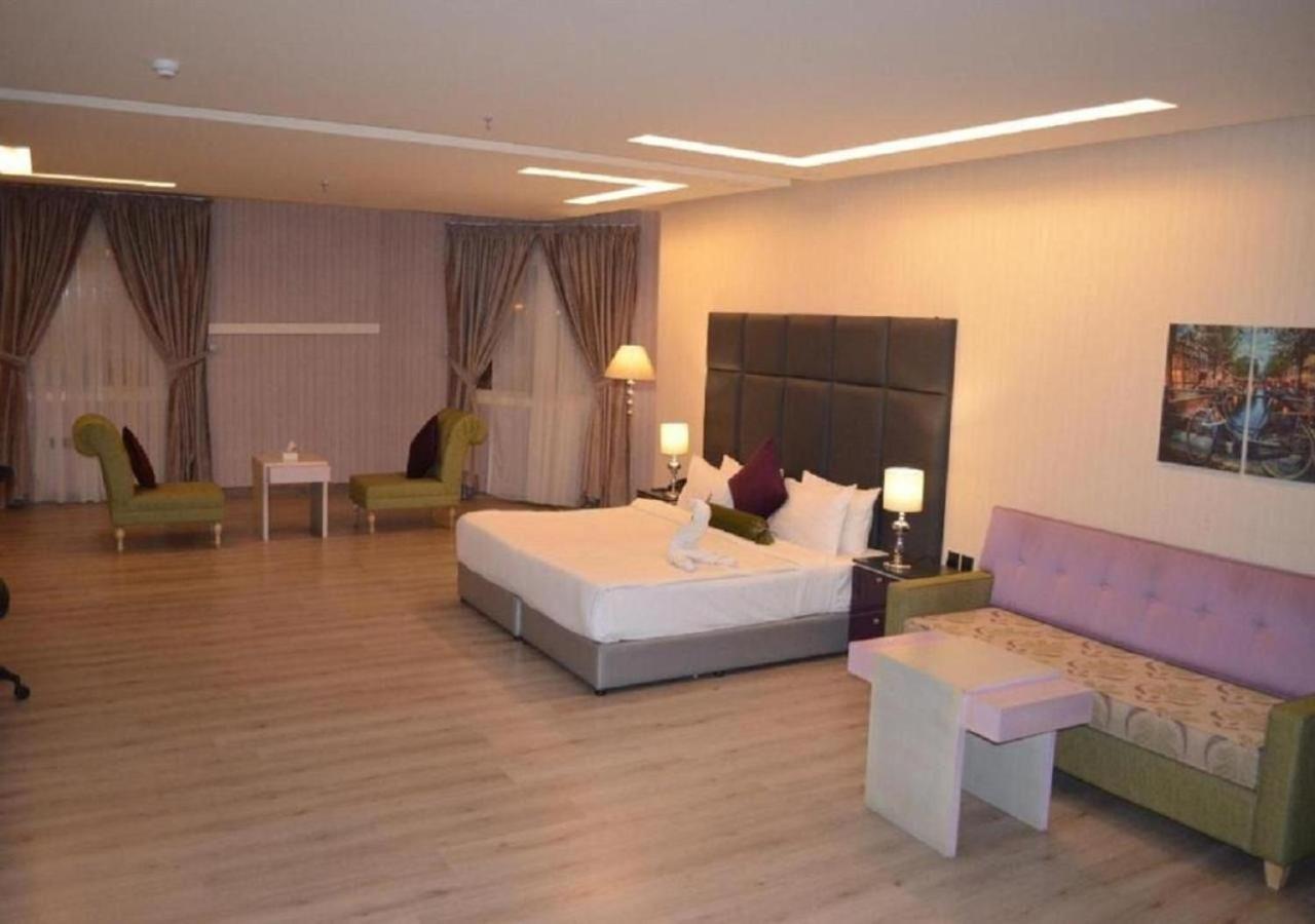 Nawa Madinah Hotel Medyna Zewnętrze zdjęcie
