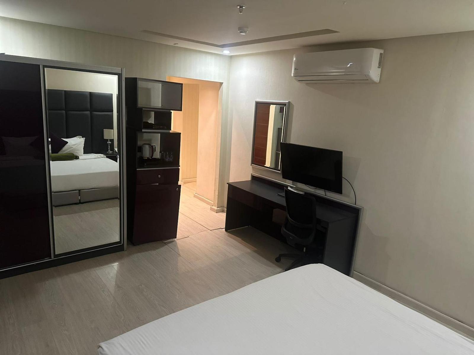 Nawa Madinah Hotel Medyna Zewnętrze zdjęcie